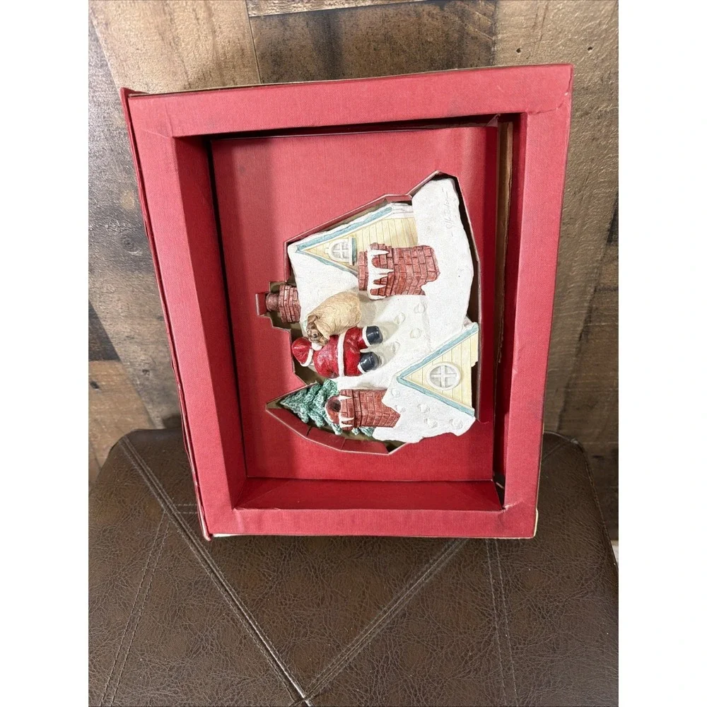 Santa Roof Top Michaels Ltd Classic Memories 3D Sculptured Plaque 1995 Vtg Read‎